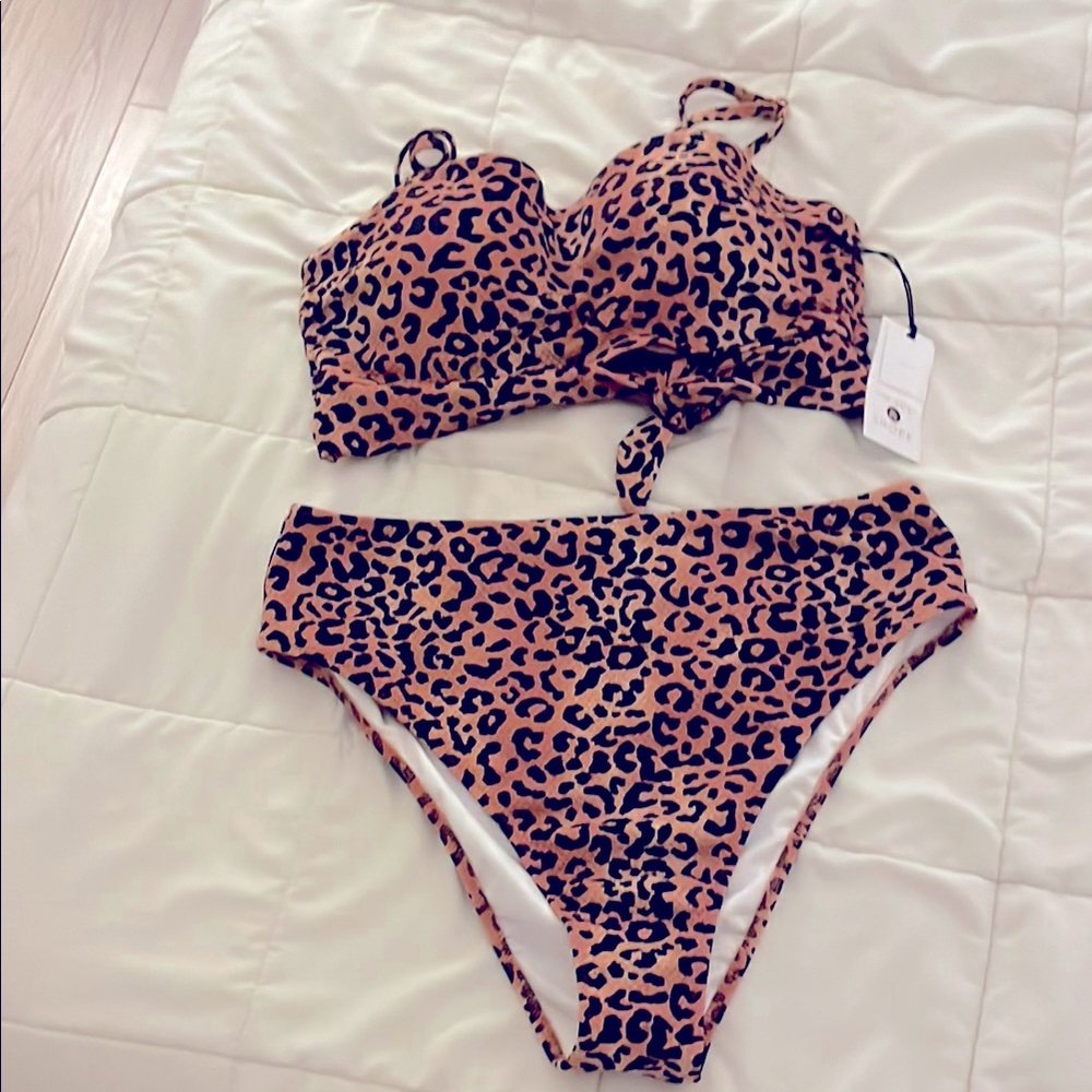 Women’s leopard two piece bathing suit
